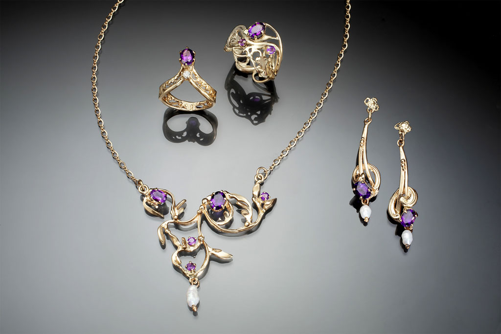 Amethyst Composition in 14K Gold